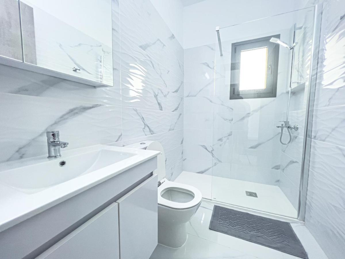 Giorgis Luxury Apartments Agia Napa Exterior foto