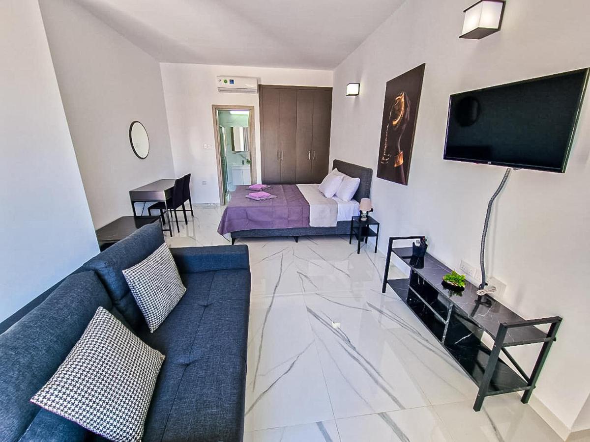Giorgis Luxury Apartments Agia Napa Exterior foto