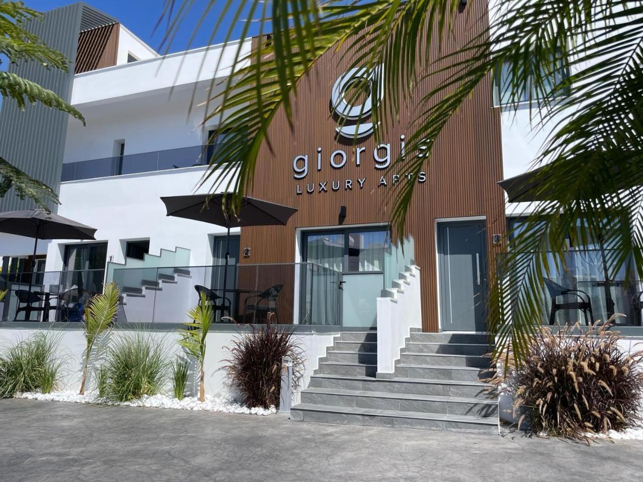 Giorgis Luxury Apartments Agia Napa Exterior foto